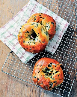 Kale bagels