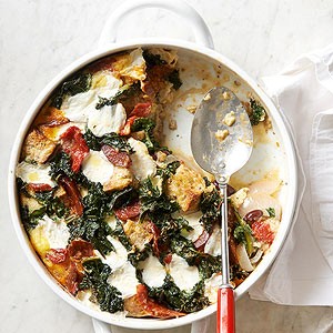 Kale, chorizo, and red bean brunch casserole
