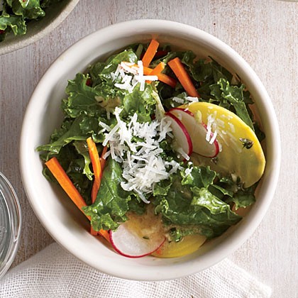 Kale garden salad