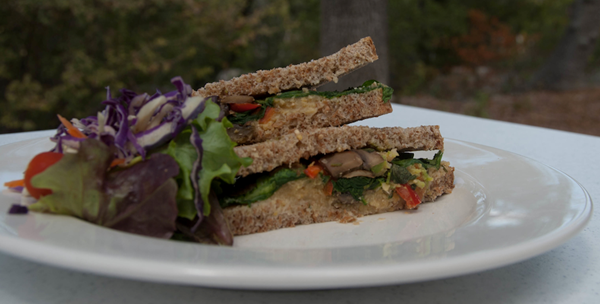 Kale-lemon sandwiches, the ultimate in health