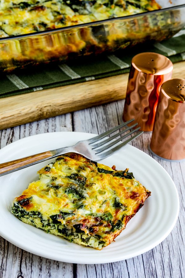 Kale, mozzarella, and egg bake
