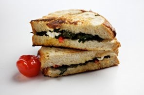 Kale panini