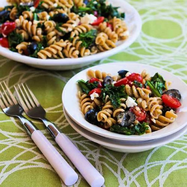 Kale pasta salad