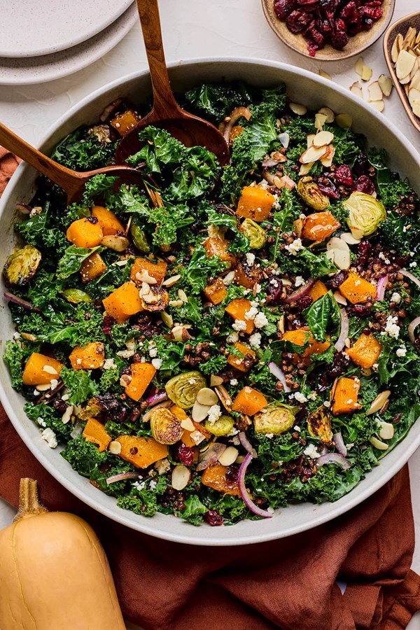 Kale salad with roasted vegetables and crispy lentils