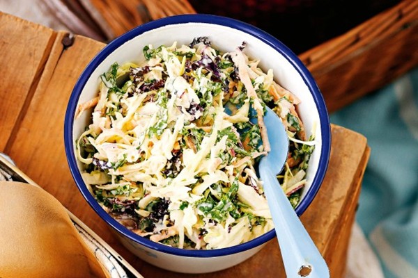 Kale slaw with white barbecue sauce