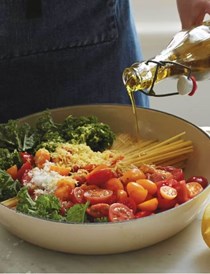 Kale, tomato and lemon magic one-pot spaghetti
