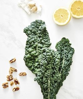 Kale-walnut pesto