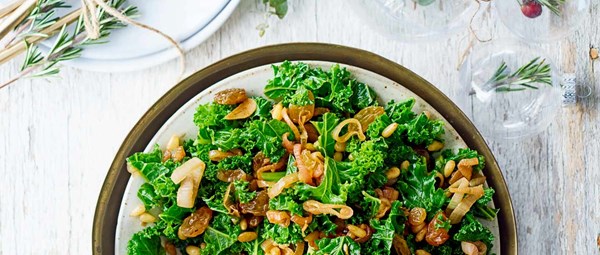 Kale with raisins and pine nuts