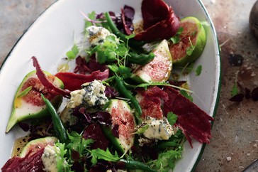 Kangaroo prosciutto, fig & blue cheese salad