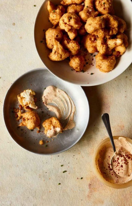 Kankankan cauliflower fritters with yoghurt and mayo sauce 