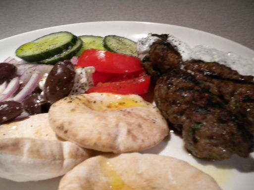 Kebapcheta with tzatziki