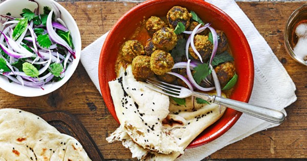 Keema meatball masala with mint and onion salad