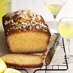 Kev's top lemon drizzle cake [Kevin Hopgood]