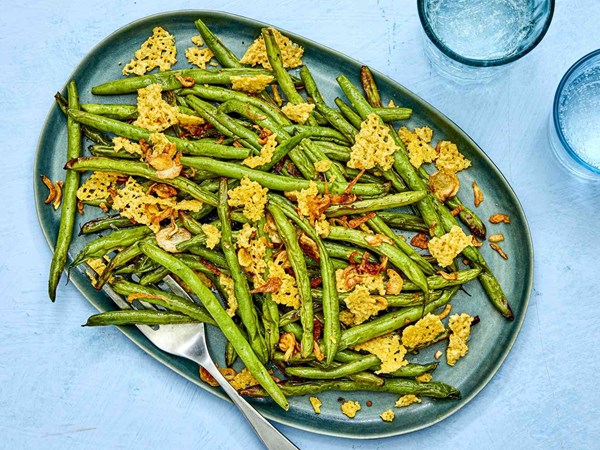 Kewpie-furikake air fryer green beans