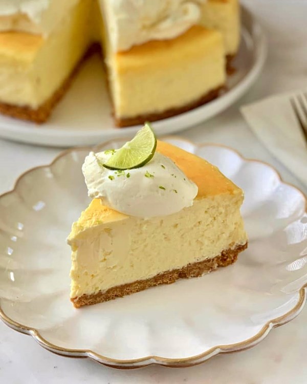 Key lime cheesecake
