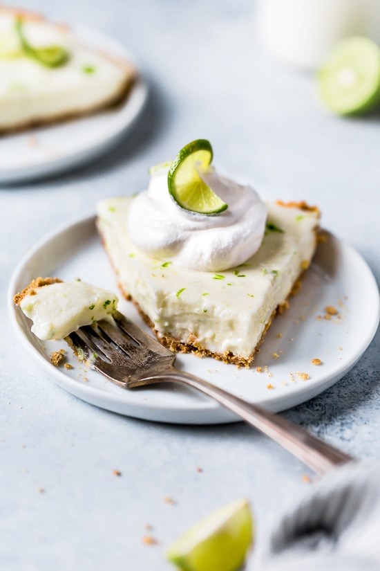 Key lime yogurt pie