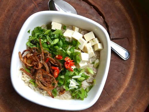 Khao tom Thai rice soup