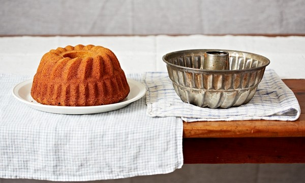 Khorasan bundt cake