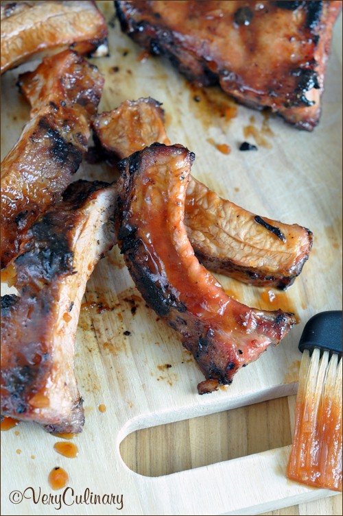 Kicked-up peachy baby back ribs