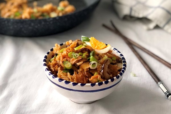 Kimchi-fried rice with shiitake mushrooms