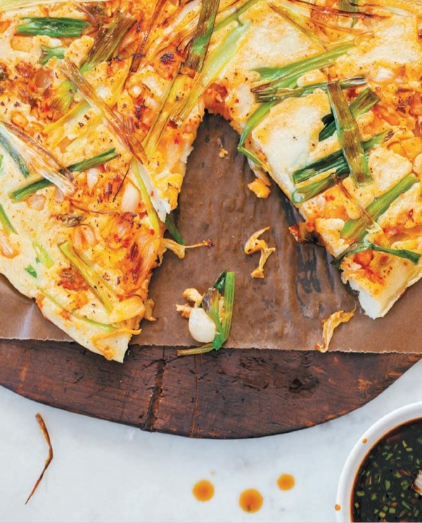 Kimchi scallion omelet