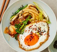 Kimchi sesame udon noodles