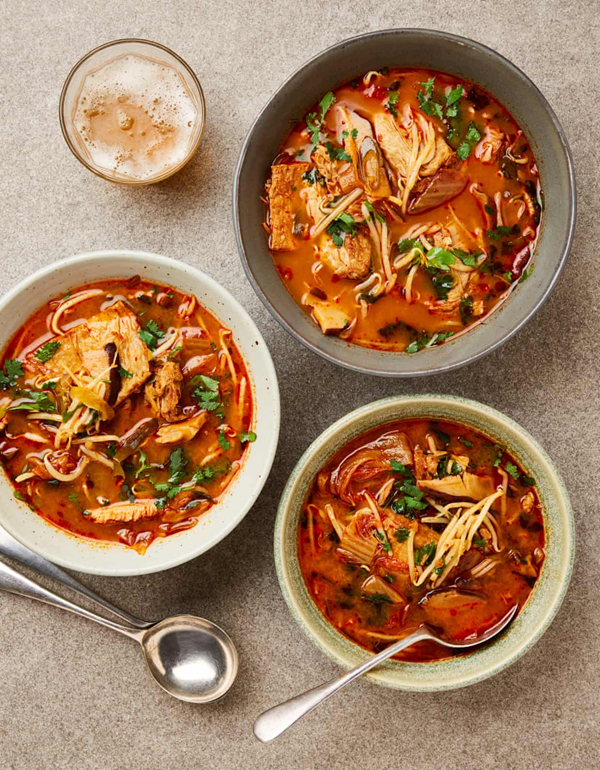 Kimchi soup with braised tofu