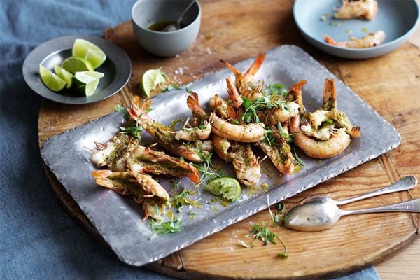 King prawns with coriander & chilli butter
