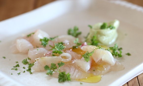 Kingfish sashimi with wasabi mayonnaise