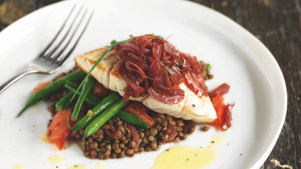 Kingfish with lentils, beans and caramelised onions
