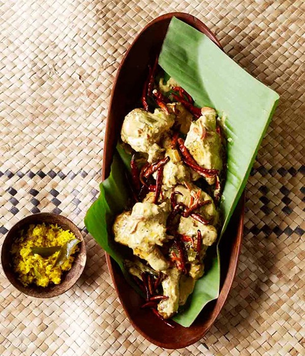 King's chicken curry