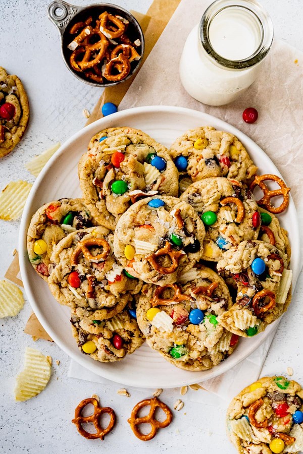 Kitchen sink cookies