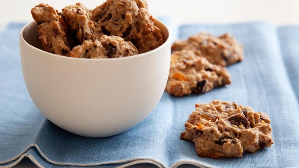 Kitchen sink cookies
