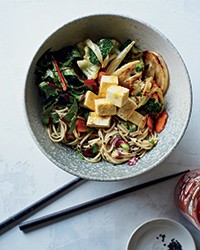 Kitchen-sink soba noodles