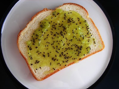 Kiwi (freezer) jam