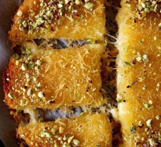 Knafeh bil jibne 