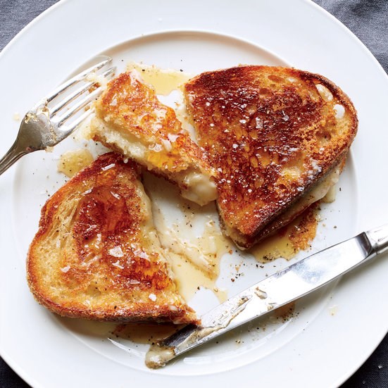 Knife-and-fork grilled cheese with honey
