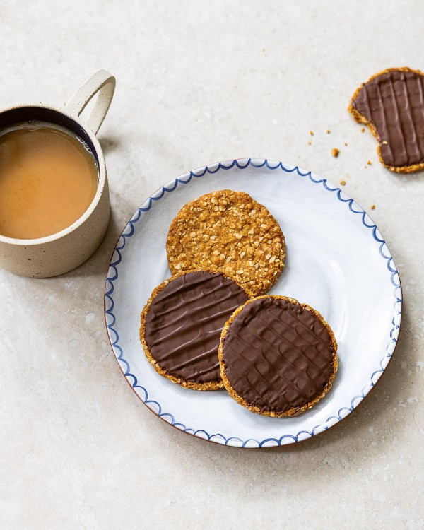 Knobbly chocolate oat cookies