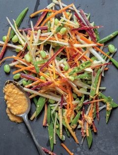 Kohlrabi, edamame & carrots in ginger-miso marinade