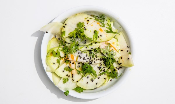 Kohlrabi pickles with chili oil