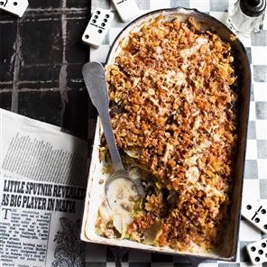 Kohlrabi, Savoy cabbage and lamb bake
