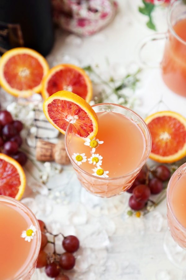 Kombucha grapefruit cocktail