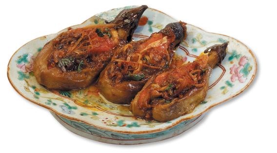 Konya eggplants with onions & garlic (Imam bayaldi)