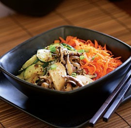 Korean bibimbap with sesame chicken