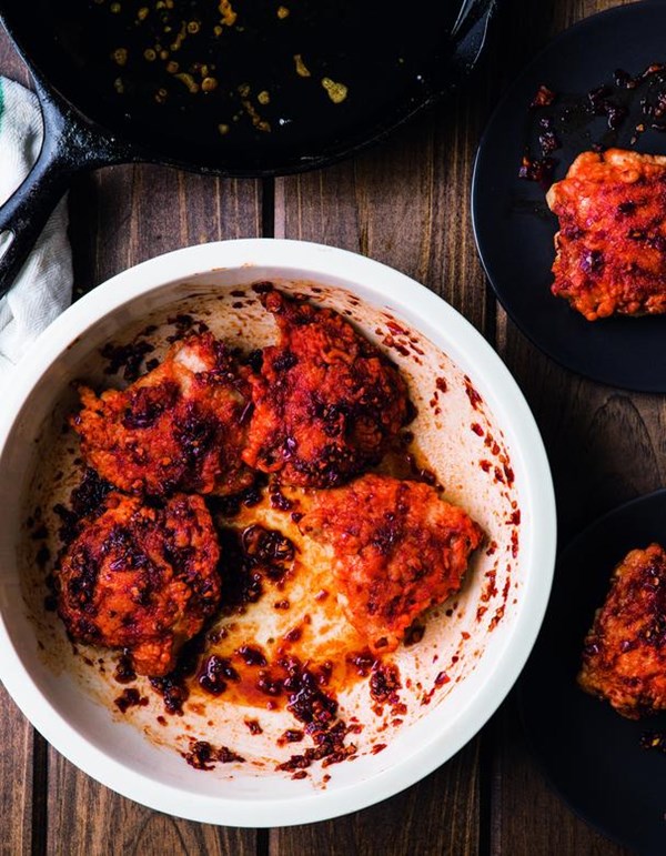 Korean fried chicken with garlic and ginger