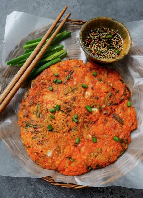 Korean kimchi pancakes (Kimchi jeon)