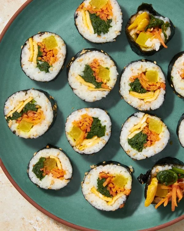 Korean seaweed rice rolls (Kimbap)