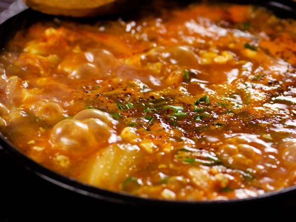 Korean soft tofu stew (Soondubu jjigae)