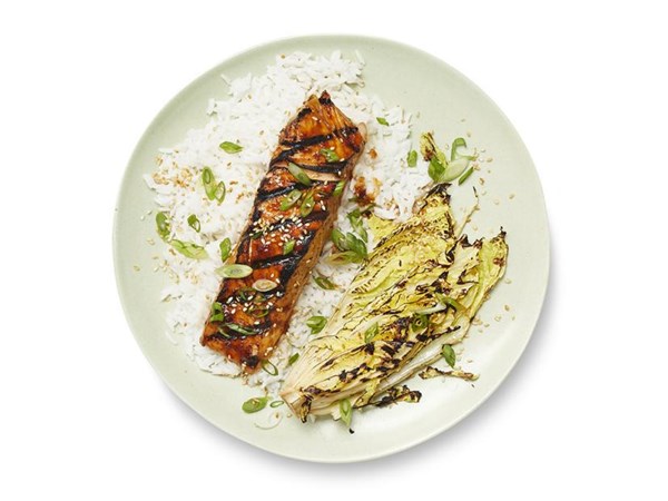 Korean-style barbecue salmon 