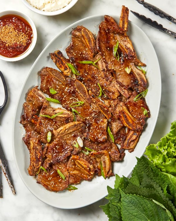 Korean-style short ribs (Galbi)